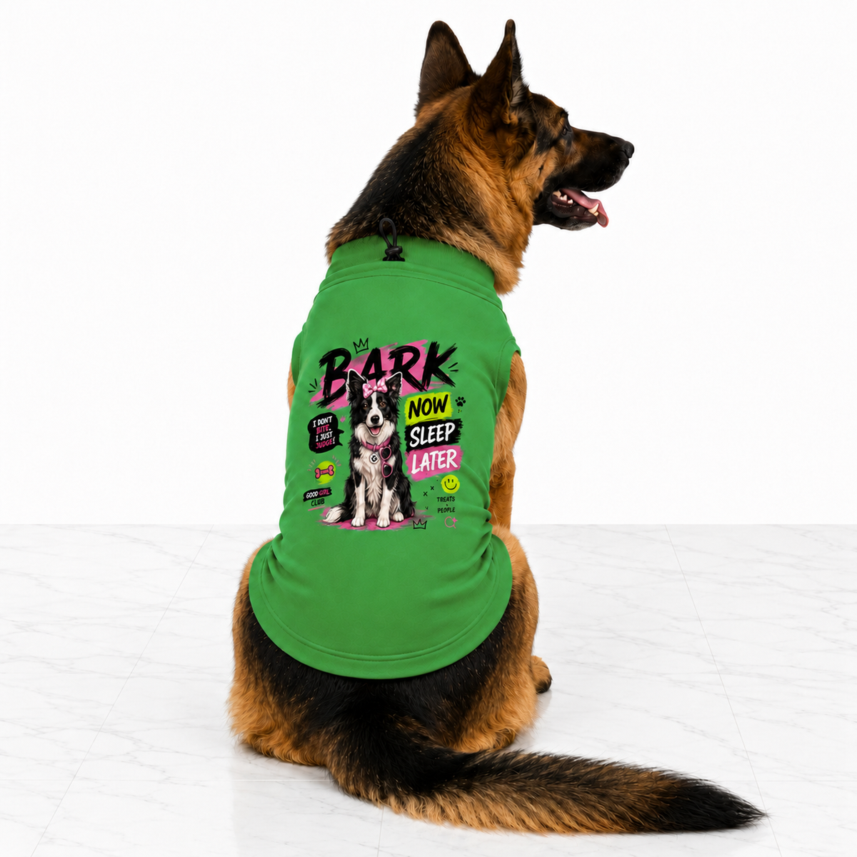 MowmyTails Emerald T-Shirt – Choose Your Sticker-Style