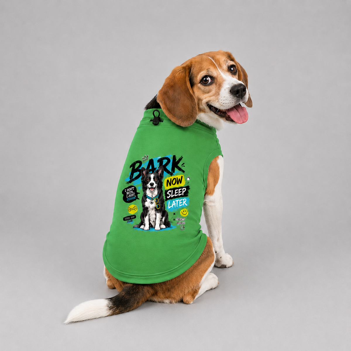 MowmyTails Emerald T-Shirt – Choose Your Sticker-Style